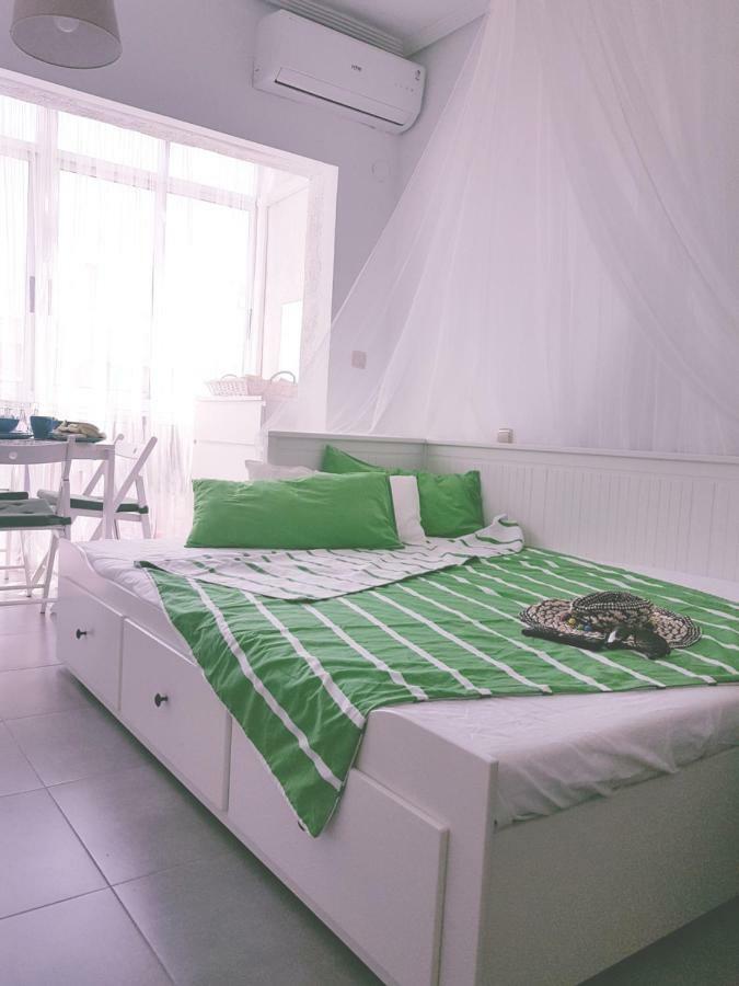 Cosy Studio Apartment In Торевьиа Экстерьер фото