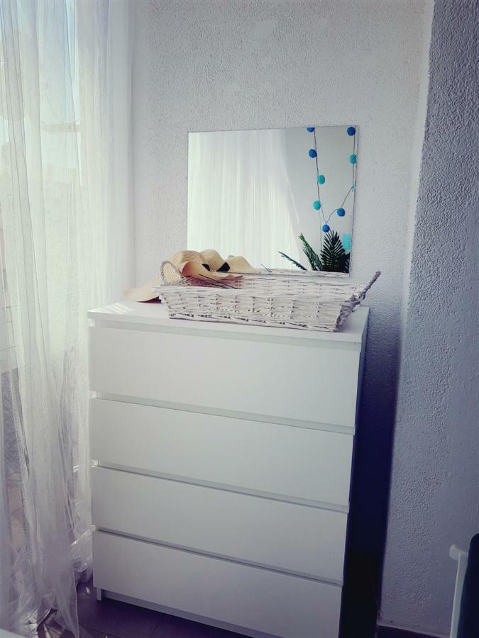 Cosy Studio Apartment In Торевьиа Экстерьер фото